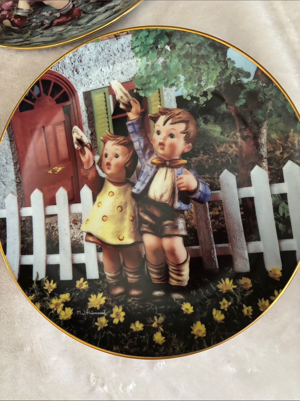 Hummel collector plates
